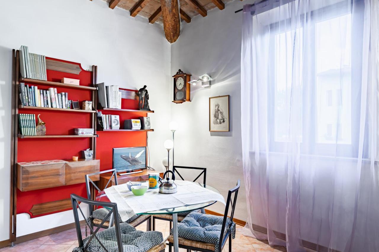 Arno River Quiet Apartment ฟลอเรนซ์ ภายนอก รูปภาพ